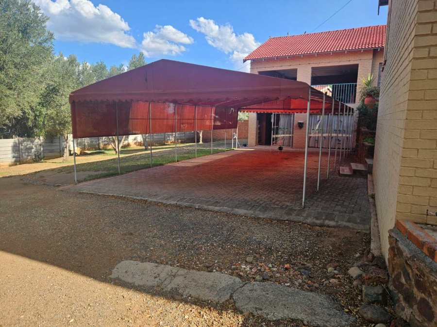 3 Bedroom Property for Sale in Barkly West Northern Cape